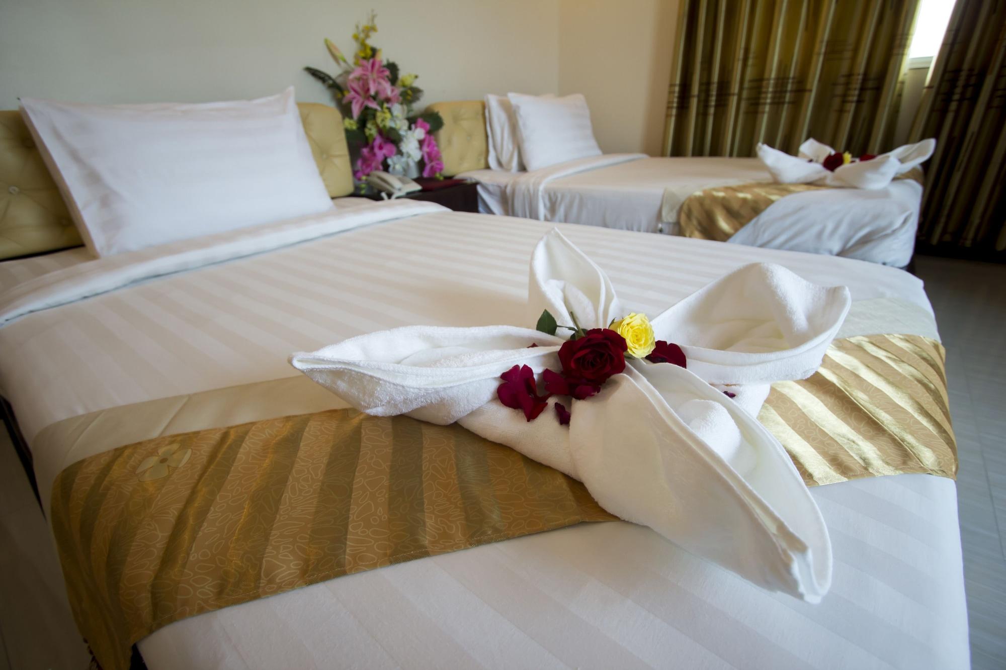 Good Luck Day Hotel & Apartment Phnom Penh Bagian luar foto