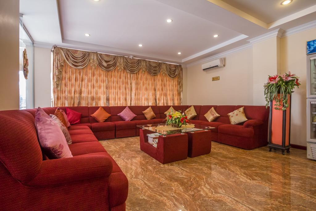 Good Luck Day Hotel & Apartment Phnom Penh Bagian luar foto