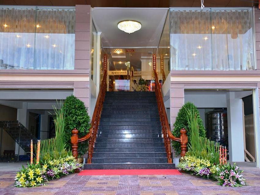Good Luck Day Hotel & Apartment Phnom Penh Bagian luar foto