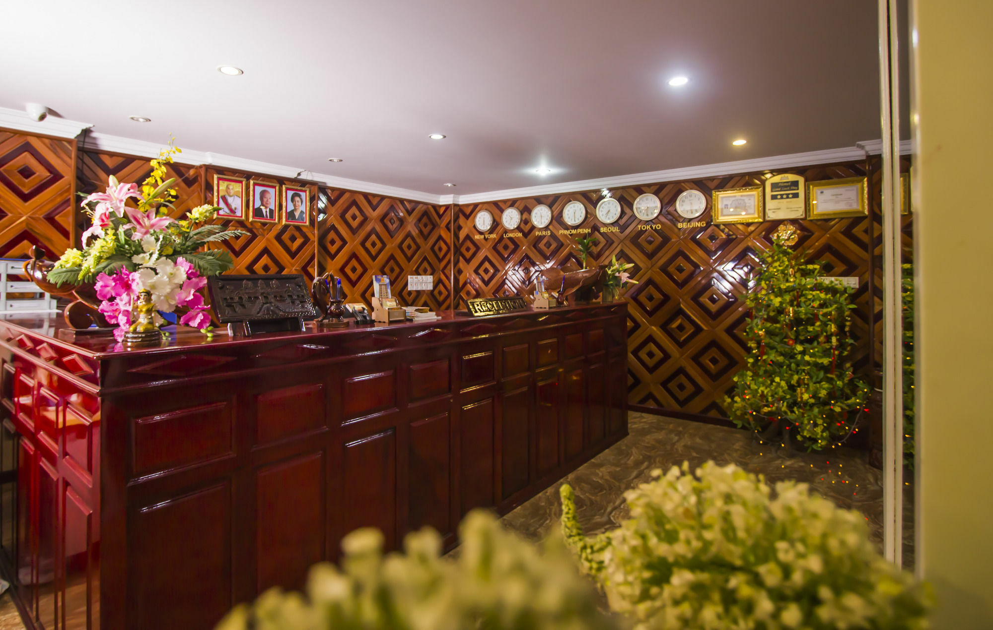 Good Luck Day Hotel & Apartment Phnom Penh Bagian luar foto