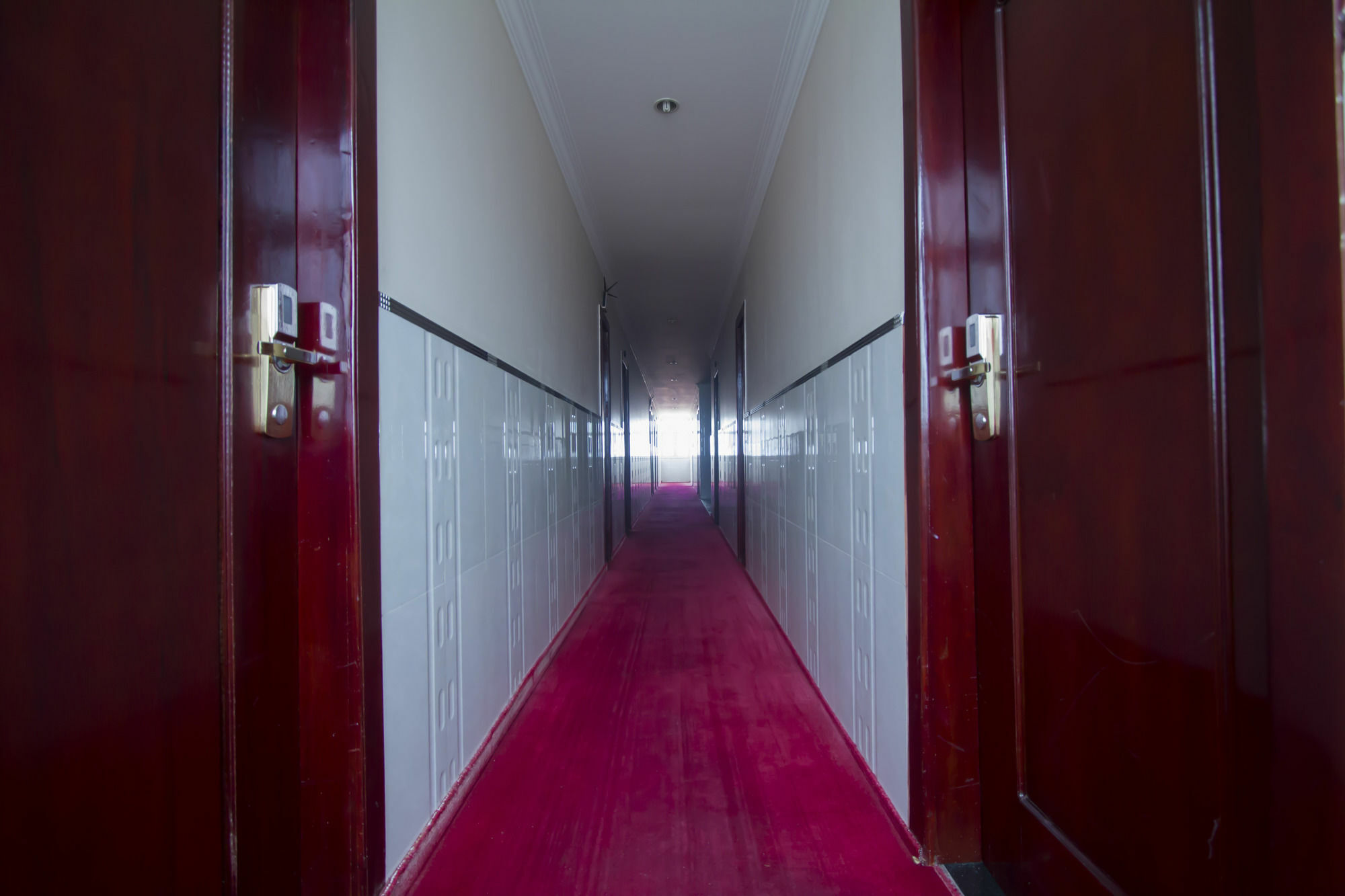 Good Luck Day Hotel & Apartment Phnom Penh Bagian luar foto